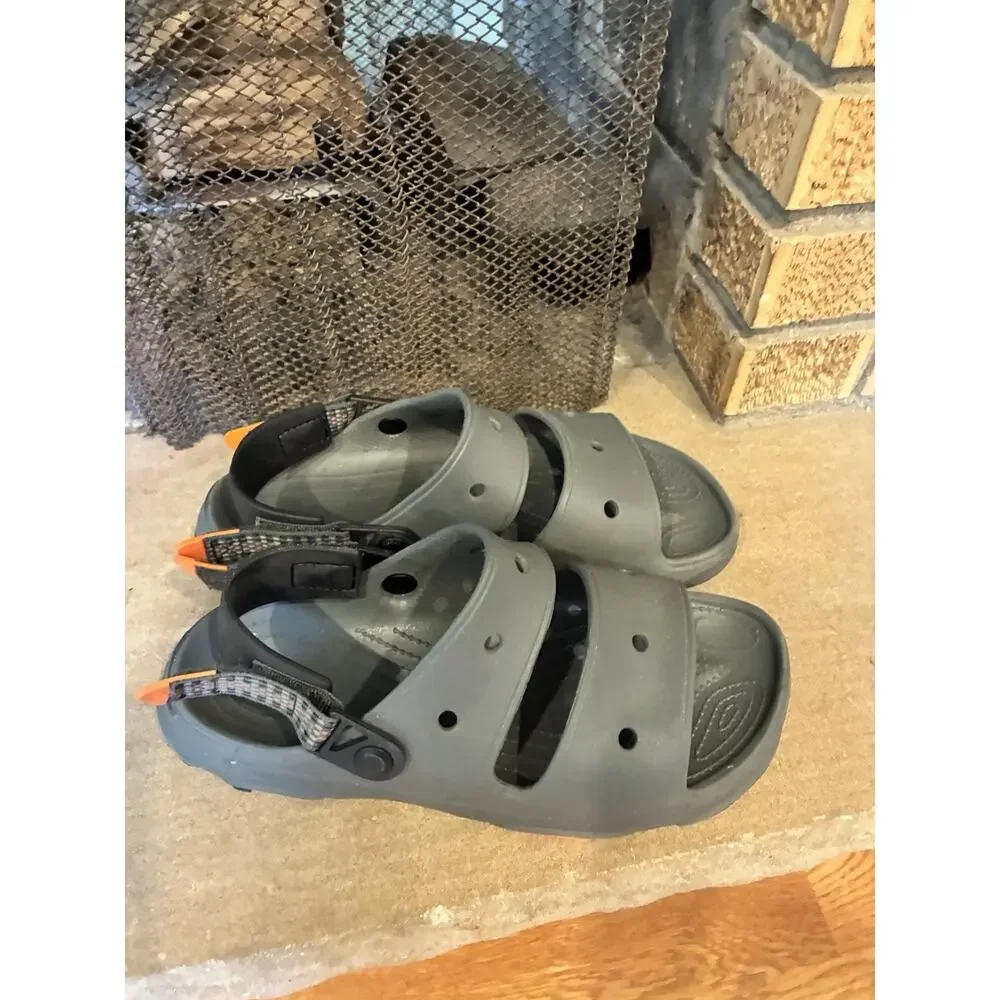CROCS Classic WATERPROOF All Terrain CLOGS in Slate Gray - MEN’S - Size 10 US